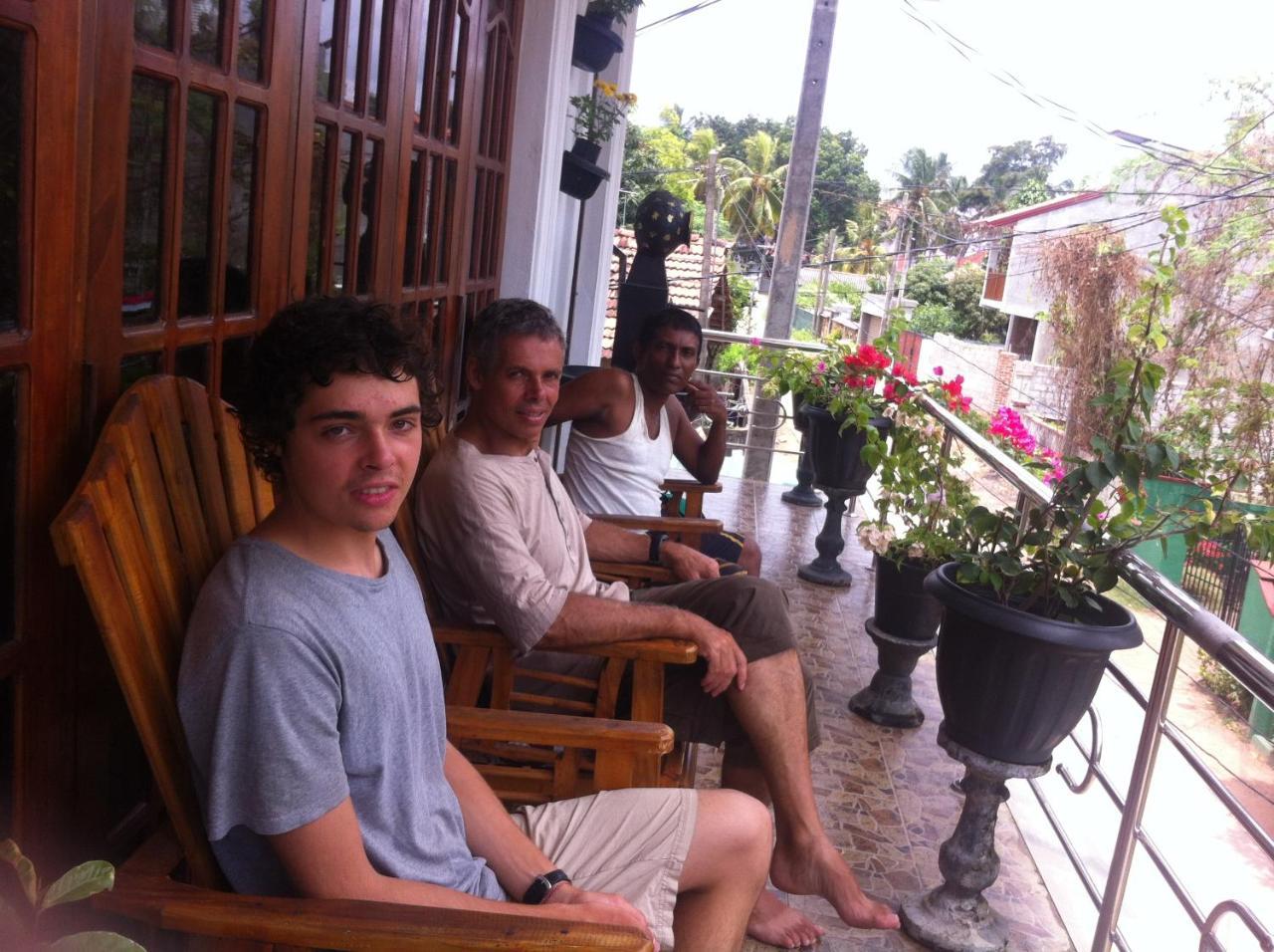 Daffon Guest House Negombo Exterior photo